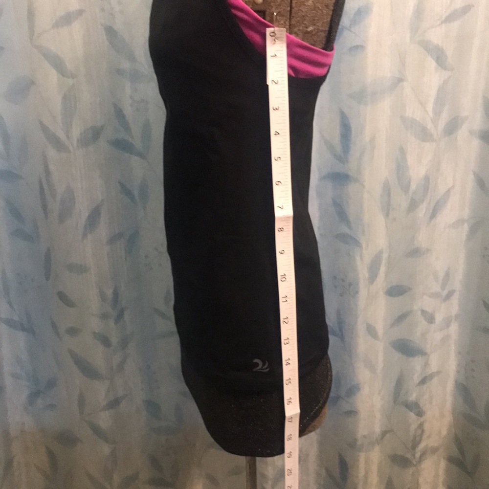 Jazzercise Athletic Top With Built-In Shelf Bra - image 7